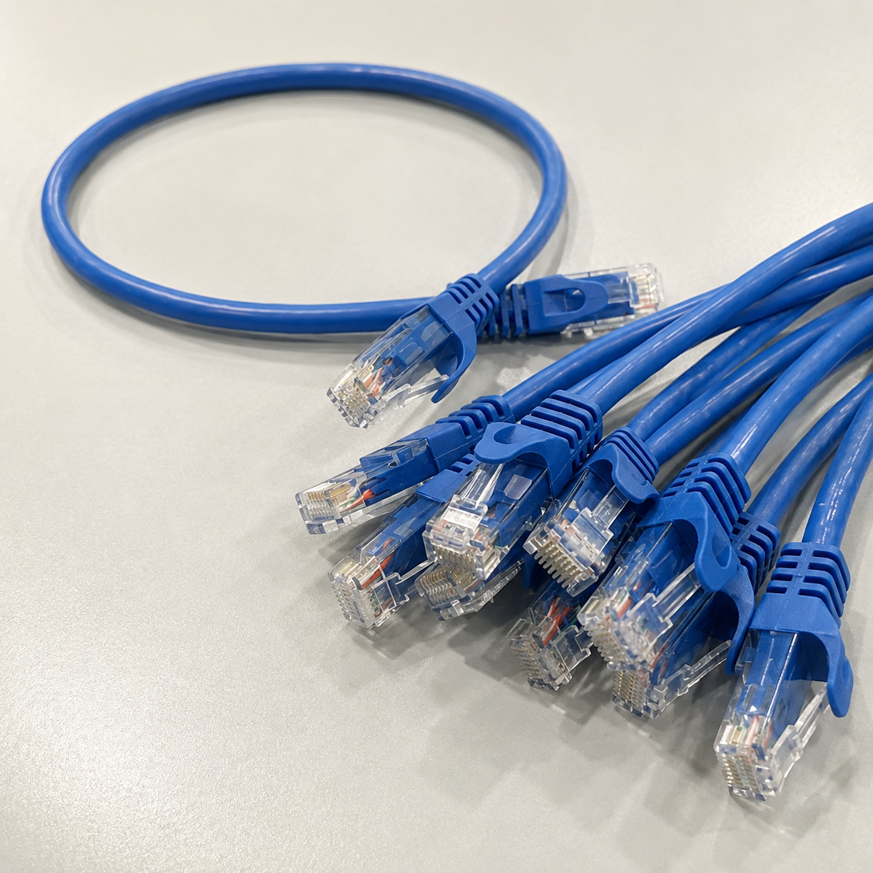 DÂY NHẢY PATCH CORD CAT6 UTP 0.5M lõi đồng 100% pass Fluke đầu đúc ACT-LAN-6005BLD